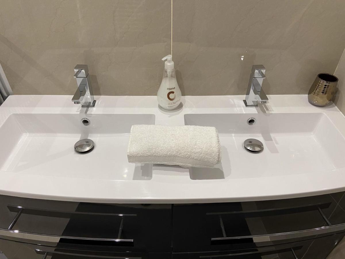 Appartement 3km Disneyland Paris 4 à 6 personnes Magny-le-Hongre Eksteriør bilde