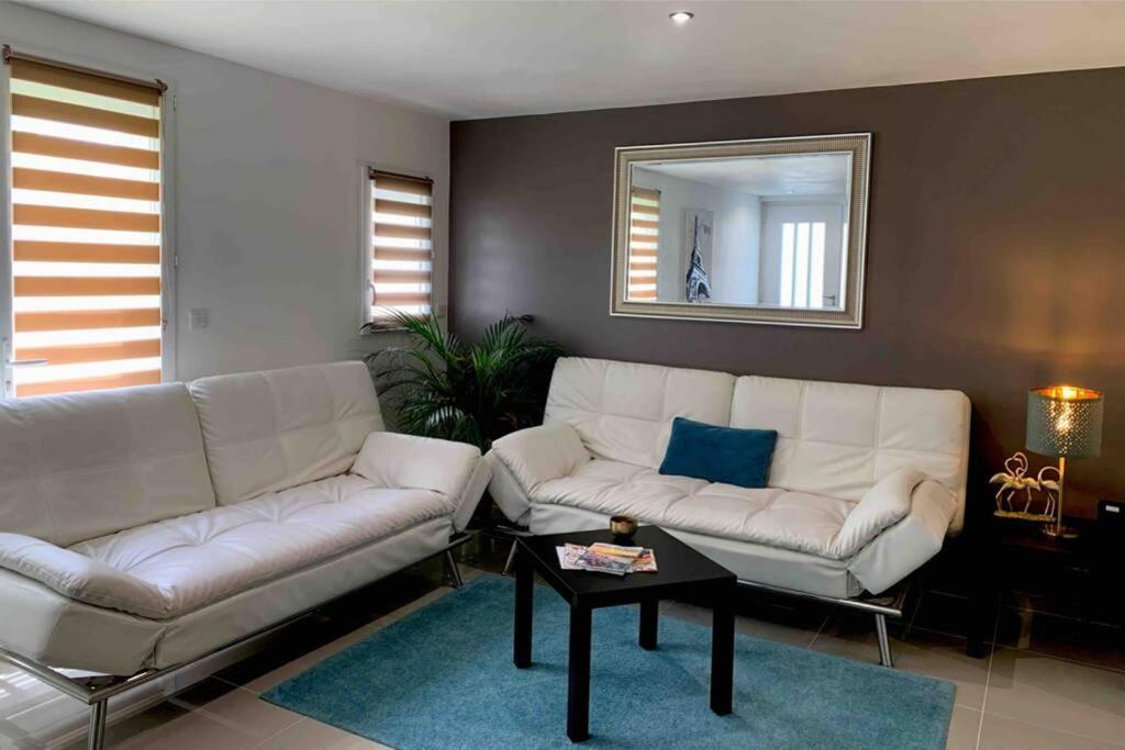 Appartement 3km Disneyland Paris 4 à 6 personnes Magny-le-Hongre Eksteriør bilde